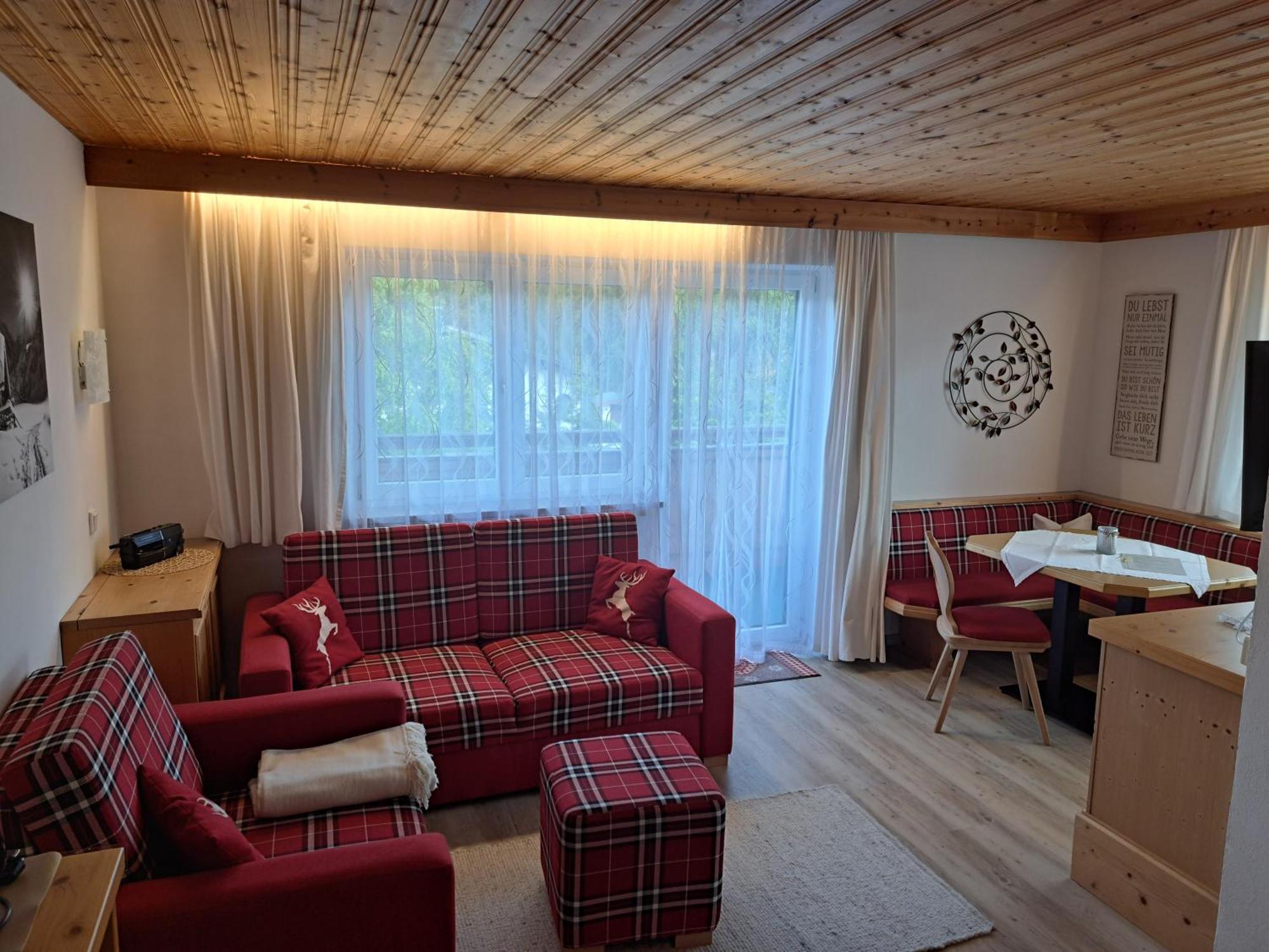 Apartmenthaus Bader Лойташ Экстерьер фото
