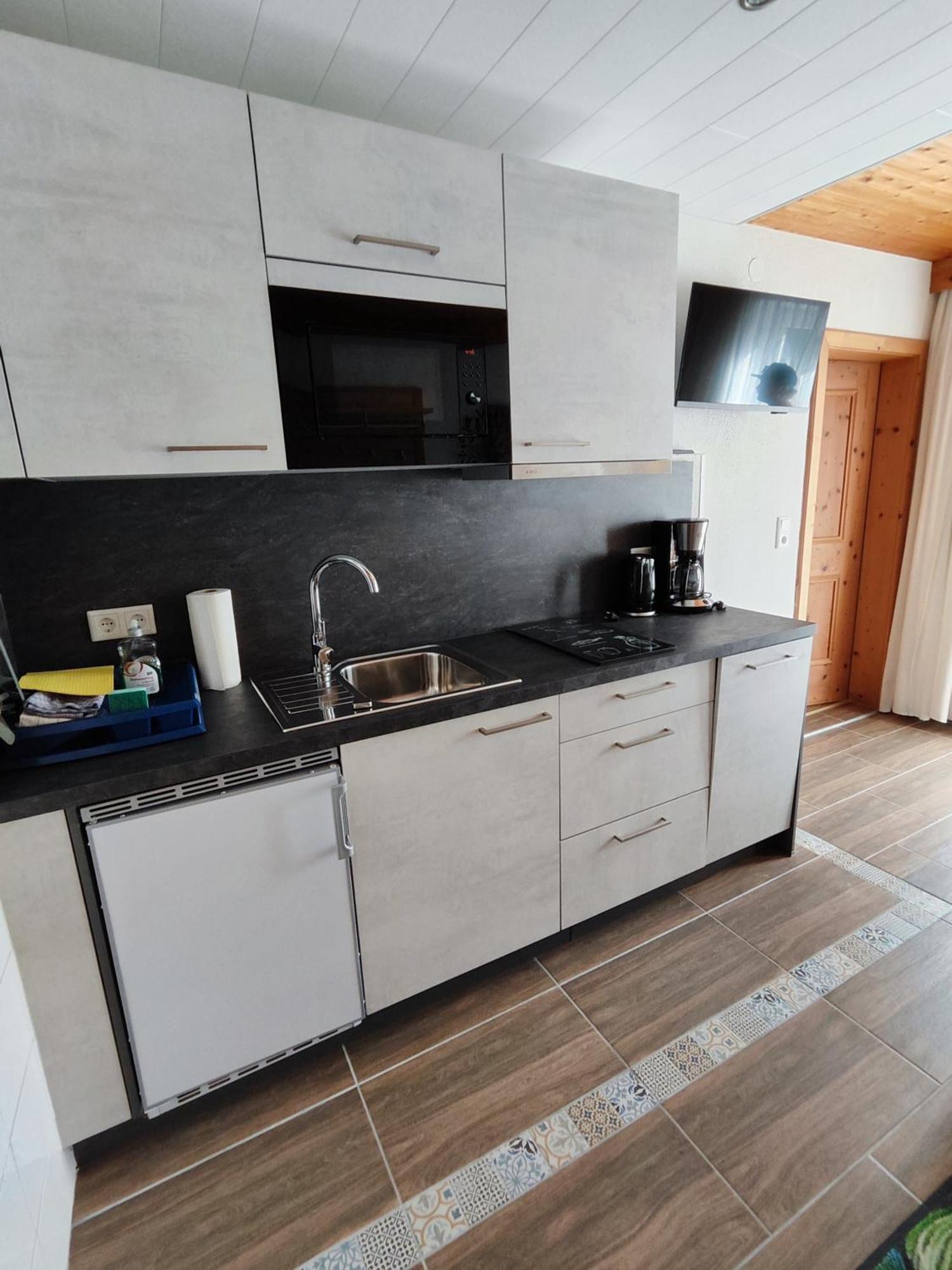 Apartmenthaus Bader Лойташ Экстерьер фото